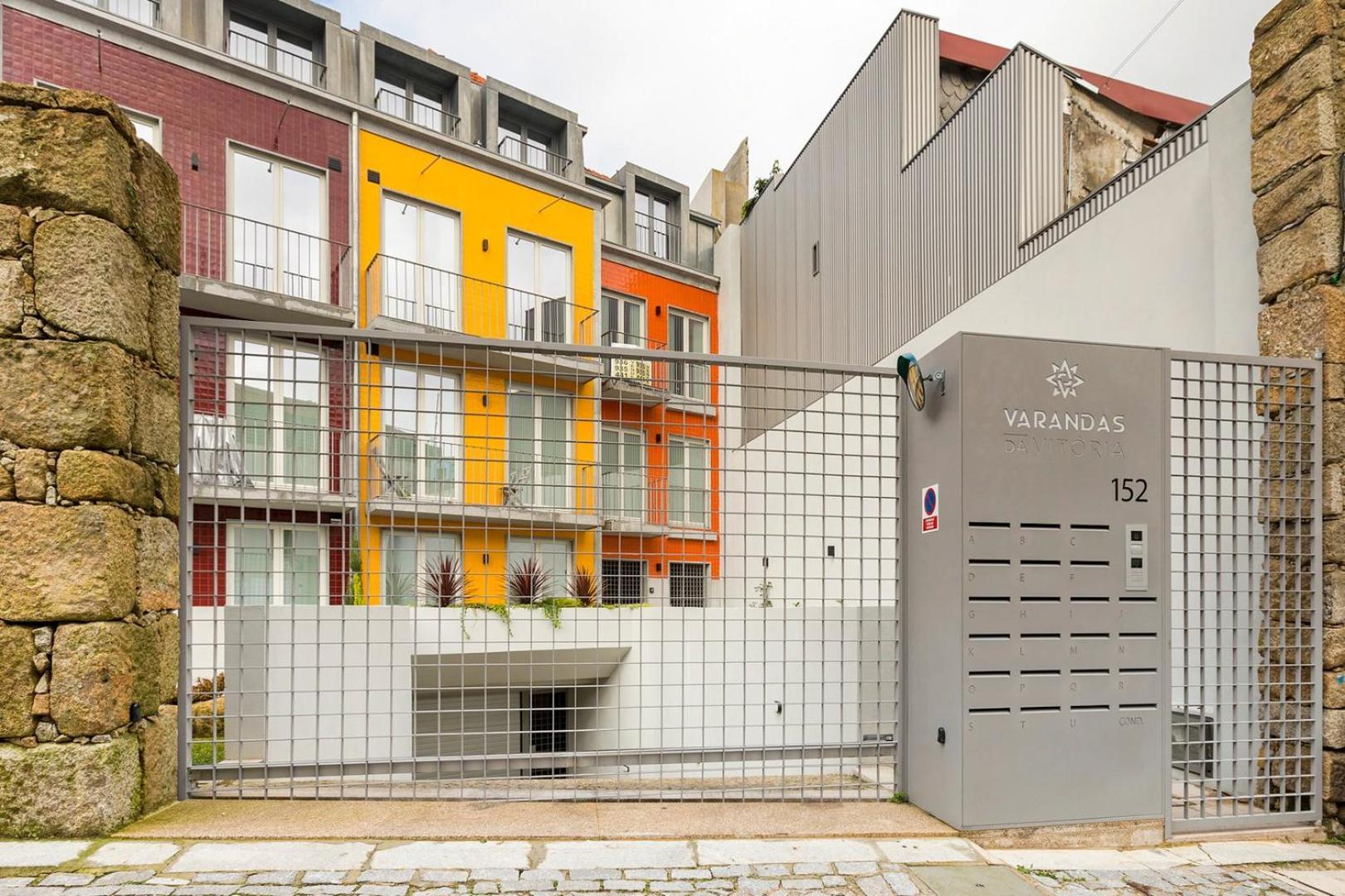 Guestready - Trendy Getaway In The Heart Of Porto Apartamento Exterior foto