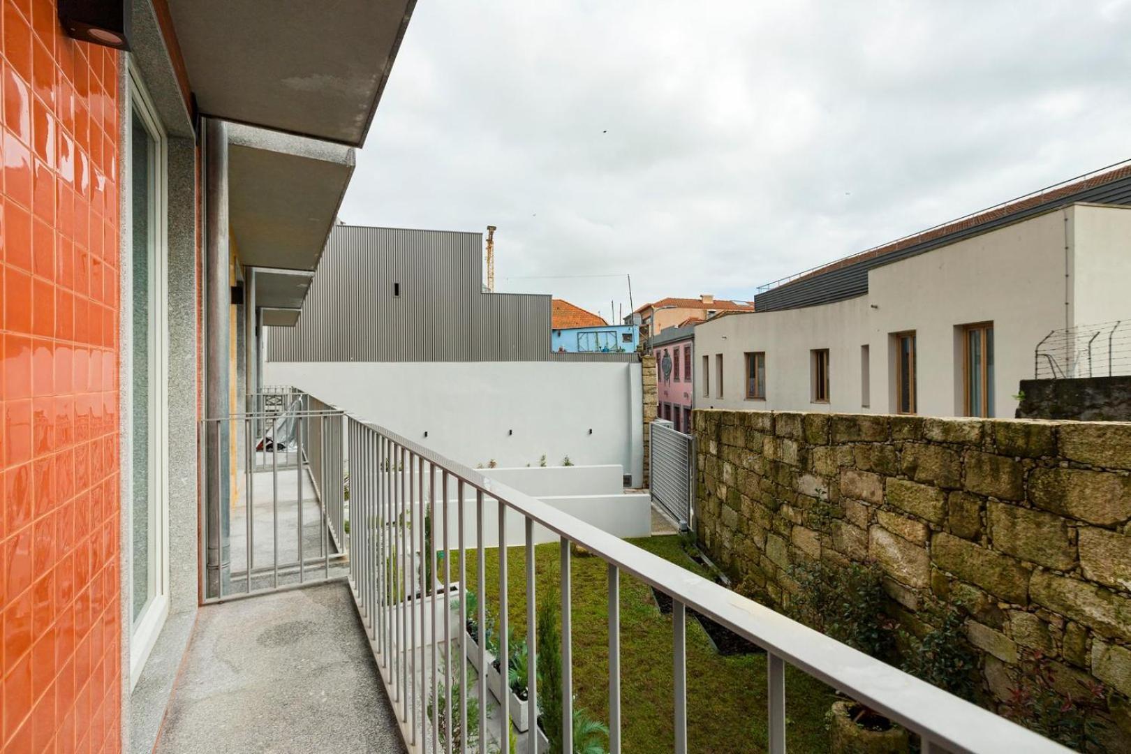 Guestready - Trendy Getaway In The Heart Of Porto Apartamento Exterior foto