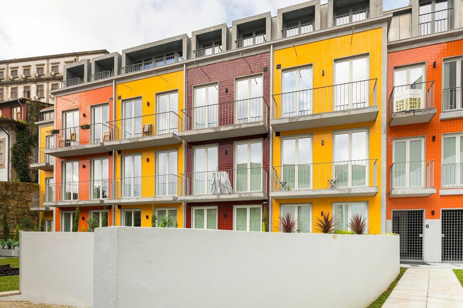 Guestready - Trendy Getaway In The Heart Of Porto Apartamento Exterior foto